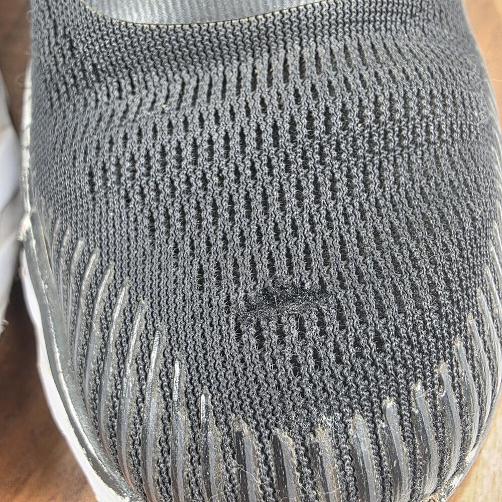 Hoka One One Bondi 7 Womens Black And White Size 9.5 Athletic Shoes 1110519 BWHT - Picture 6 of 12
